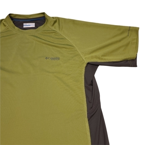 columbia TITANIUM OMNI-WICK Short Sleeve T-Shirt Men's Athletic Activewear - Picture 2 of 8